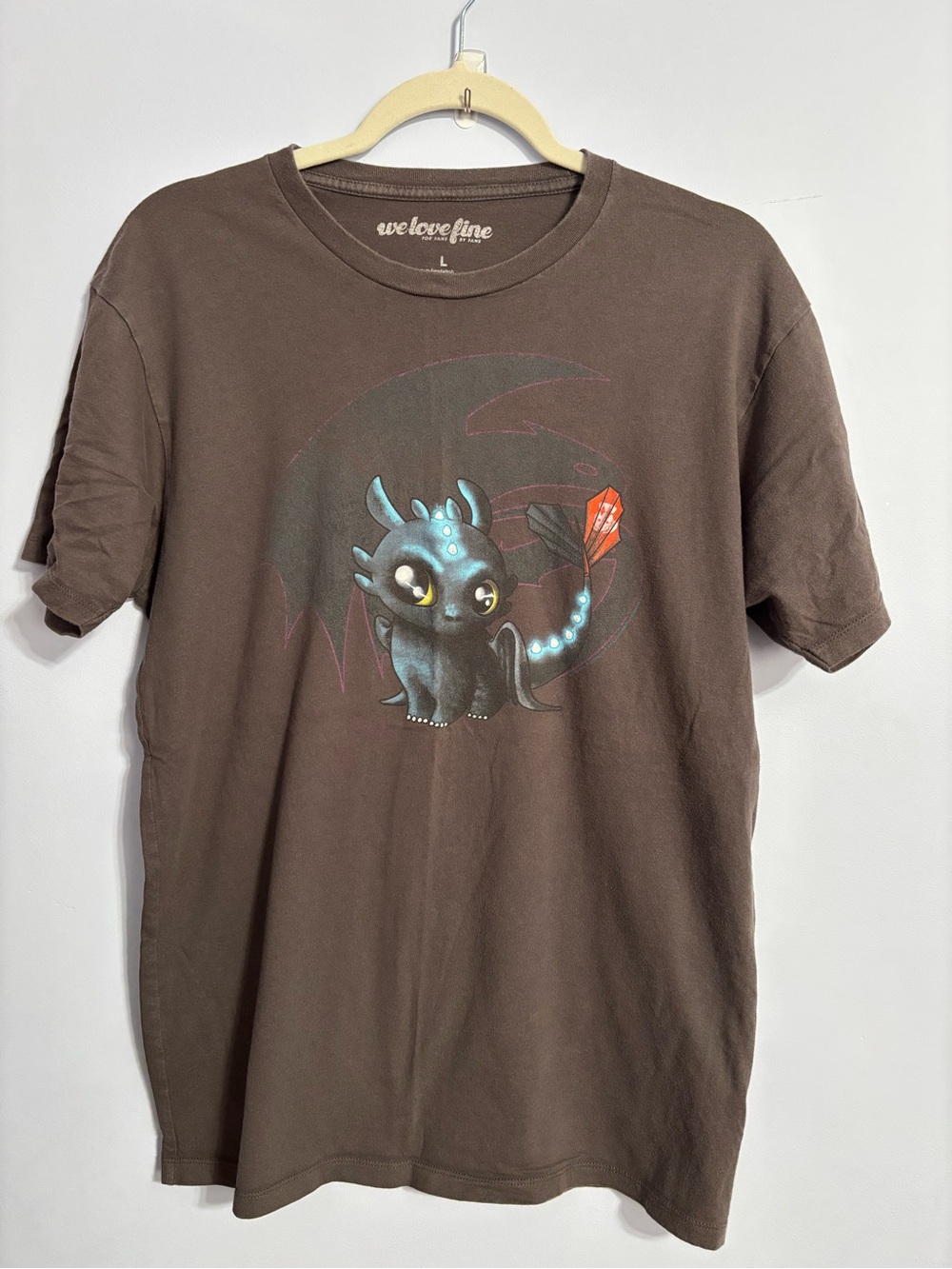 We Love Fine toothless Dragon Graphic Tee men’s/unisex Large
